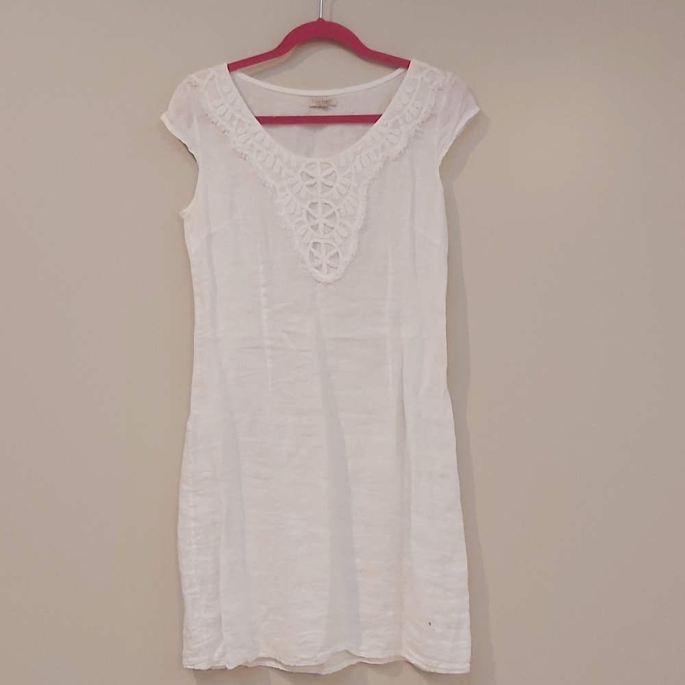 White Linen fitted dress